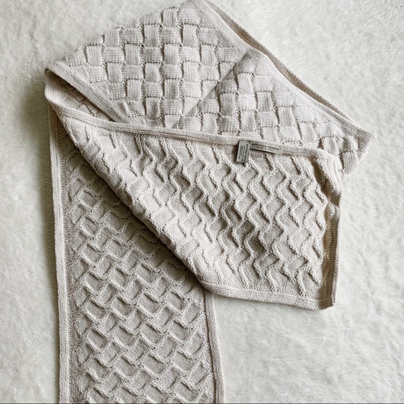 NWT Authentic Bottega Veneta Wool Scarf Unisex - Picture 3 of 8